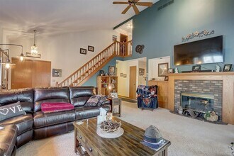 1633 Sapphire Way in Sun Prairie, WI - Building Photo - Building Photo