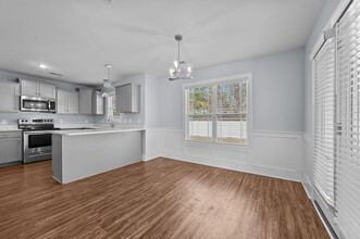 2334 Great Laurel Ct in Greenville, NC - Building Photo - Building Photo