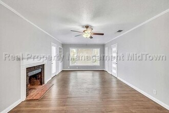 6400 Greenway Rd in Fort Worth, TX - Building Photo - Building Photo