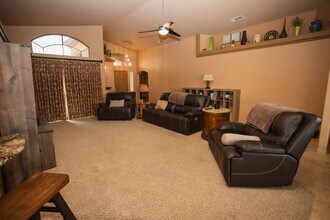 2447 Dawn Dr in Lake Havasu City, AZ - Building Photo - Building Photo