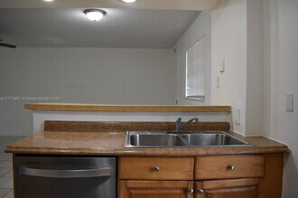 9150 NW 38th Dr in Coral Springs, FL - Building Photo - Building Photo