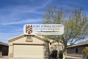 23952 W Desert Bloom St in Buckeye, AZ - Building Photo