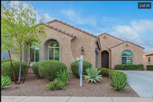 25972 W Burnett Rd in Buckeye, AZ - Building Photo