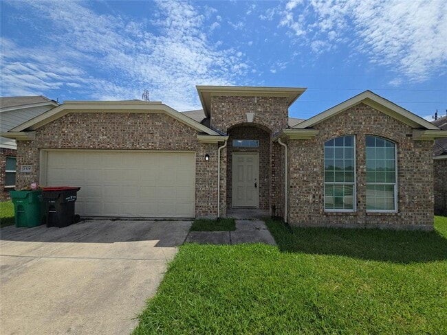 property at 1306 Squire Dr