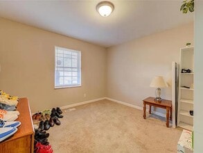 6270 Rocket Dr in Florissant, MO - Building Photo - Building Photo