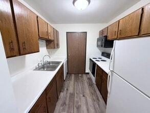 Hometown Harbor Apartments in Fond du Lac, WI - Building Photo - Building Photo