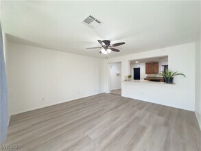 6952 Graceful Cloud Ave in Henderson, NV - Building Photo - Building Photo