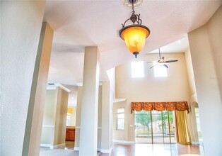 18022 Cozumel Isle Dr in Tampa, FL - Building Photo - Building Photo