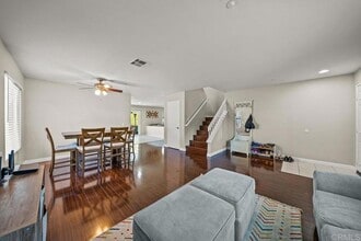 1063 Via Vera Cruz in San Marcos, CA - Building Photo - Building Photo