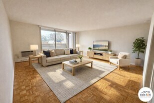 132 Chiswick Rd, Unit 1B in Boston, MA - Building Photo