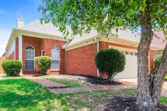 2646 Breezy Ridge Trail in Memphis, TN - Building Photo - Building Photo