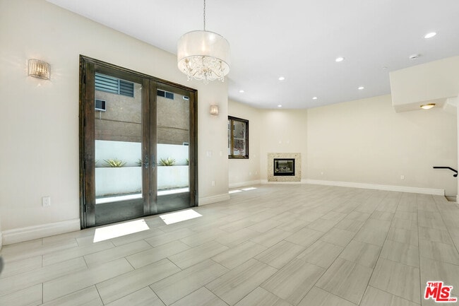 1621 Franklin St in Santa Monica, CA - Building Photo - Building Photo