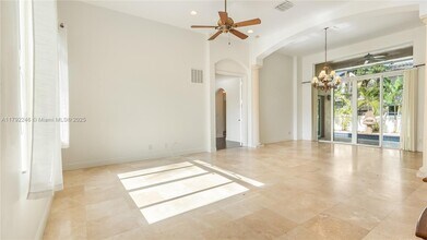 1940 Blue Water Terrace S in Pompano Beach, FL - Building Photo - Building Photo