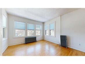 1917 Emerson Ave S in Minneapolis, MN - Building Photo - Building Photo