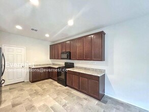 11951 Sitio Plains in San Antonio, TX - Building Photo - Building Photo