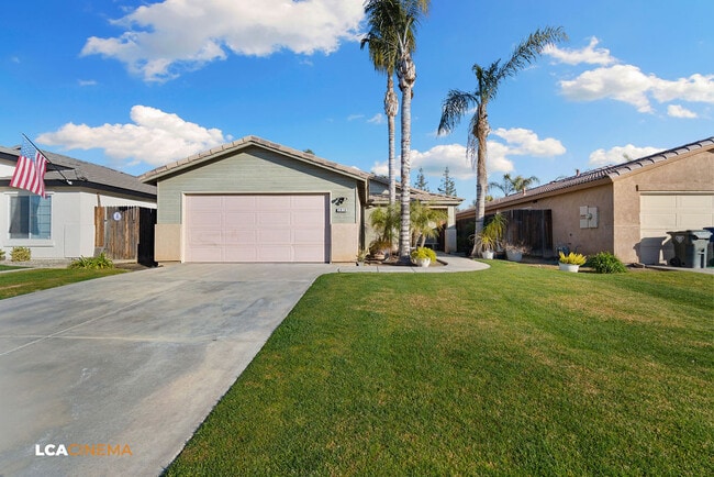 5918 Asti Dr in Bakersfield, CA - Foto de edificio - Building Photo