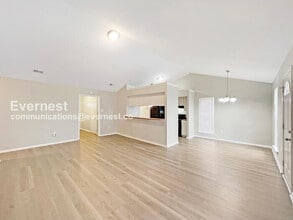 3575 Shadow Oaks Pkwy in Horn Lake, MS - Building Photo - Building Photo