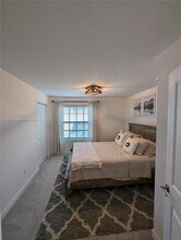 6001 Woods Edge Cir in Riviera Beach, FL - Building Photo - Building Photo