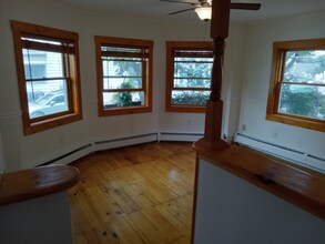 13 Essex St in Salem, MA - Foto de edificio - Building Photo