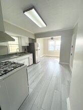 87 Avenue C in Bayonne, NJ - Building Photo - Building Photo