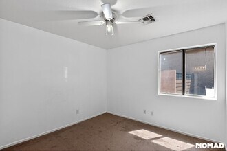 5719 S 31st Dr in Phoenix, AZ - Building Photo - Building Photo