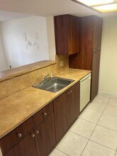 8430 Coral Lake Way, Unit 9430 in Coral Springs, FL - Building Photo - Building Photo