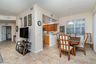 10402 Autumn Breeze Dr in Bonita Springs, FL - Building Photo - Building Photo