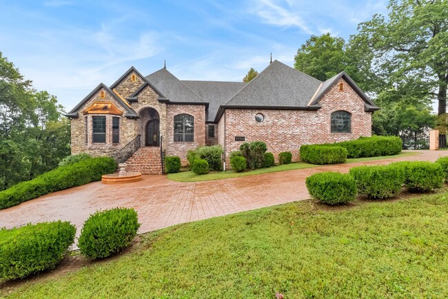 property at 2704 NW A St