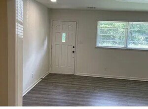 625 Stuart St in Savannah, GA - Building Photo - Building Photo