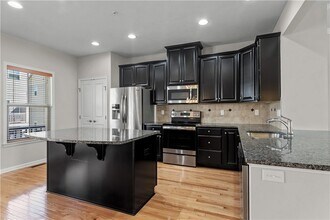 410 Fairmont Dr in Wexford, PA - Building Photo - Building Photo