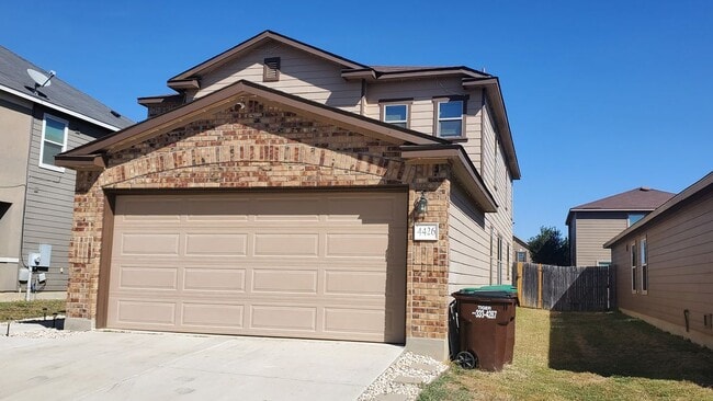 4426 Olympus Bay in San Antonio, TX - Building Photo - Building Photo
