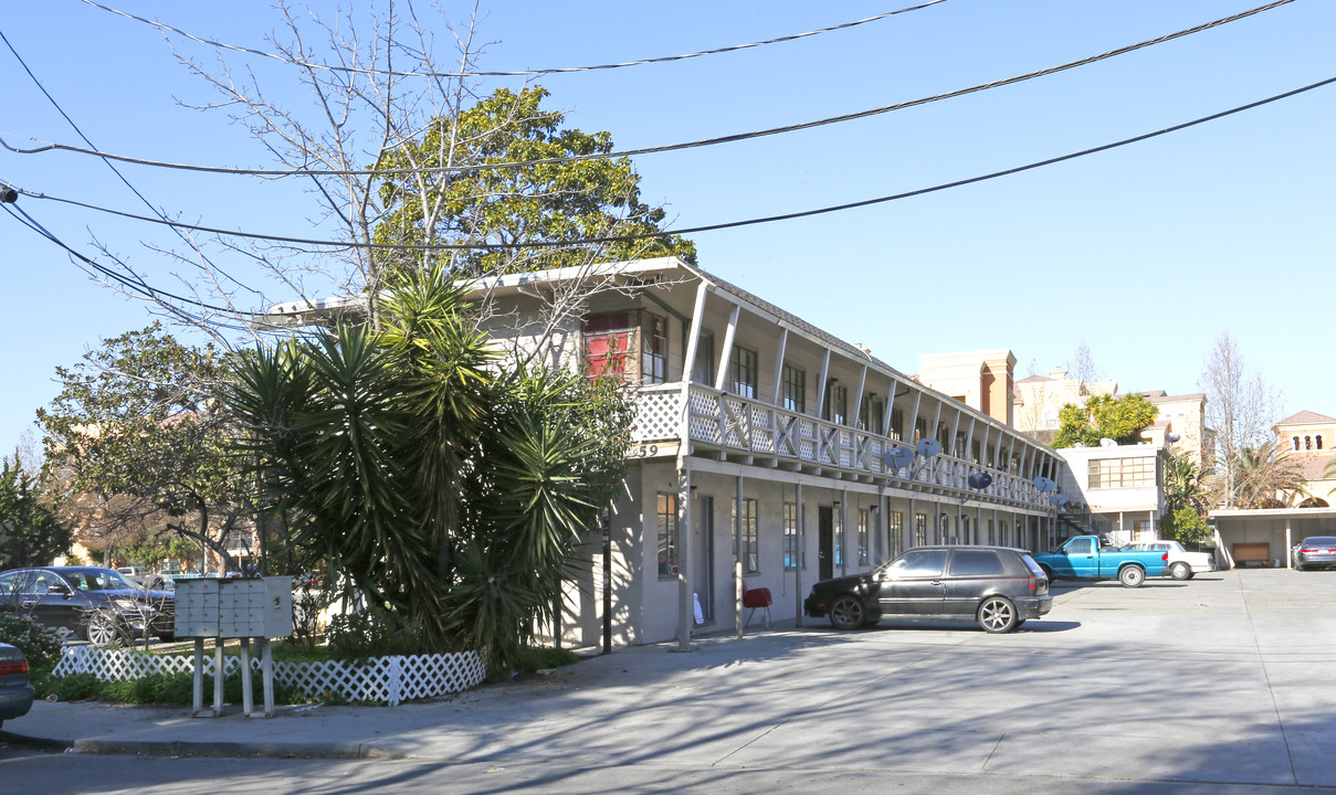 Aloha Apartments in San Jose, CA - Building Photo