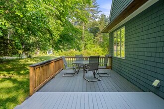 731 Grove St in Norwell, MA - Building Photo - Building Photo