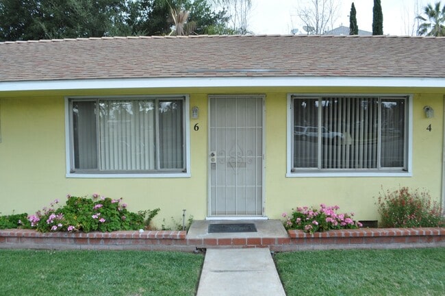 560 Cajon St