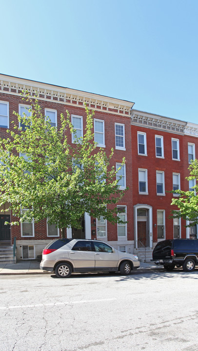 217 E Lafayette Ave in Baltimore, MD - Building Photo