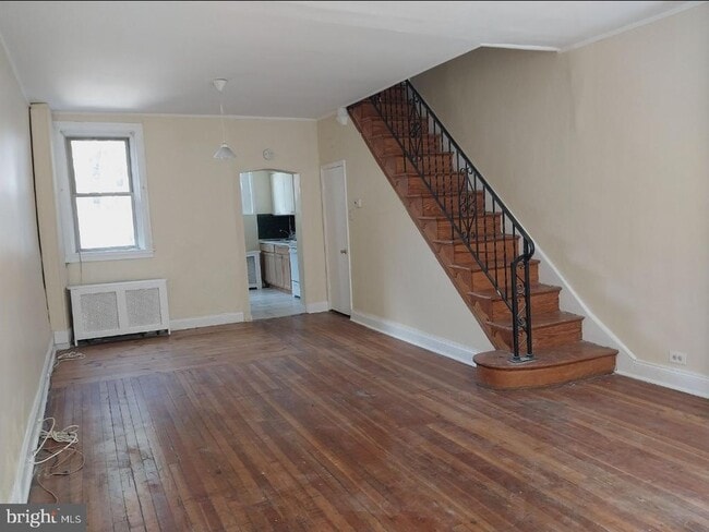 property at 819 Kimball St