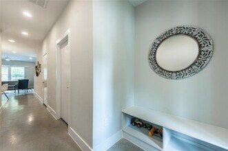 971 Bassett Pl in Dallas, TX - Building Photo - Building Photo