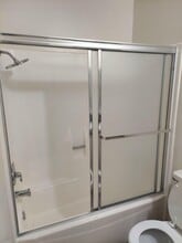 Etiwanda Villas in Reseda, CA - Building Photo - Building Photo