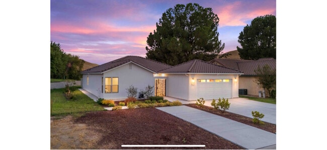 16120 Match Pointe Ct in Bakersfield, CA - Building Photo - Building Photo