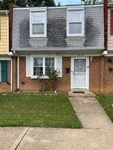 1814 Regal Dr in Highland Springs, VA - Building Photo - Building Photo