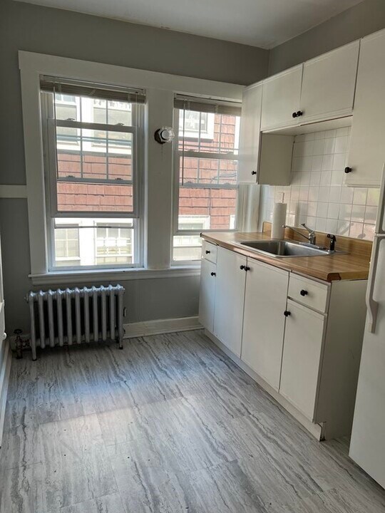 291 Highland Ave in Quincy, MA - Building Photo