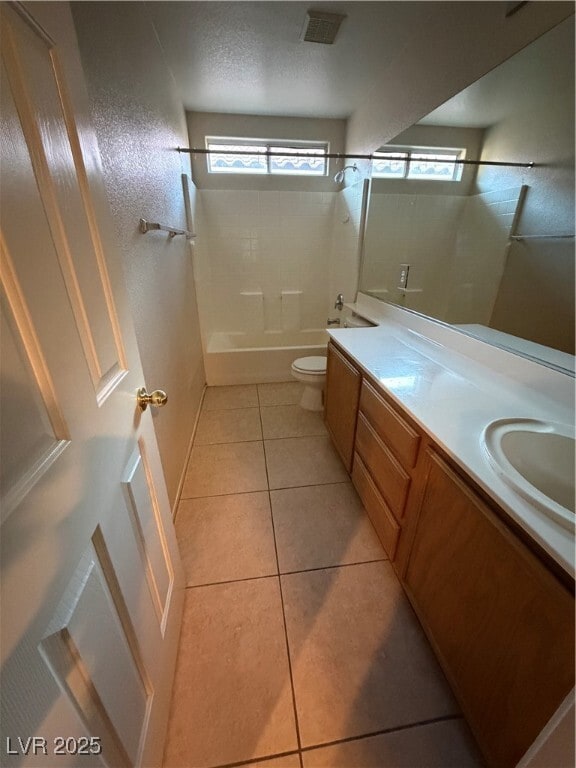 property at 2924 Covatta Ct