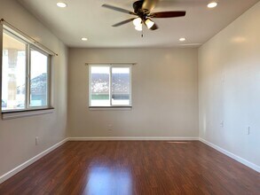 99-050 Nalopaka Pl in Aiea, HI - Building Photo - Building Photo