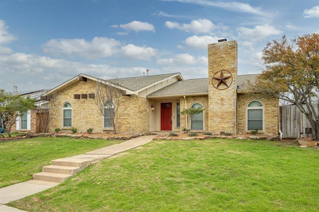 4945 Strickland Ave in The Colony, TX - Building Photo
