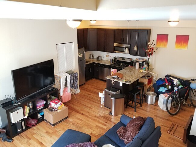 1536 W North Ave in Chicago, IL - Building Photo - Building Photo