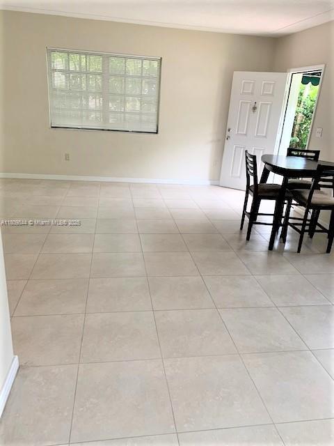 3620 Ponce de Leon-Unit -3620 in Coral Gables, FL - Building Photo - Building Photo