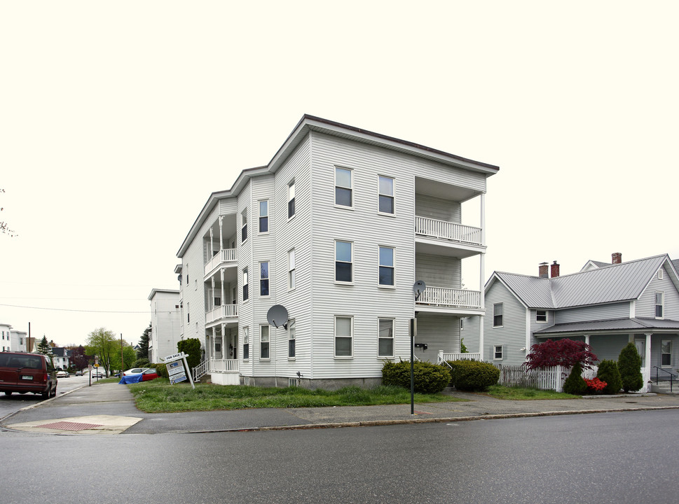 59 Bremer St in Manchester, NH - Foto de edificio