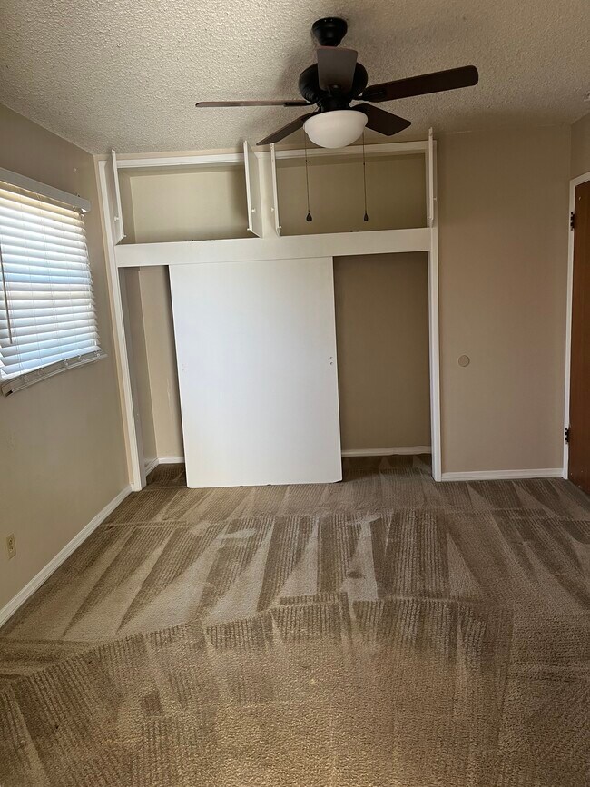 1596 Greenfield Dr in El Cajon, CA - Building Photo - Building Photo