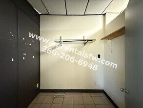 3412 Fairfield Ave in Fort Wayne, IN - Building Photo - Building Photo