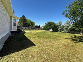 756 Country Club Dr in Stansbury Park, UT - Building Photo - Building Photo